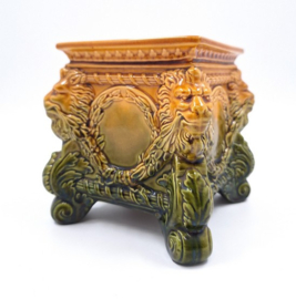 Majolica piëdestal