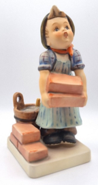 Hummel beeldje 'Der Schwerarbeiter / The builder'