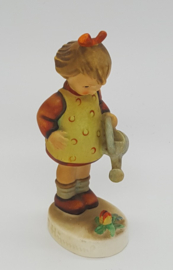 Hummel beeldje 'Die kleine Gärtnerin / Little Gardener'