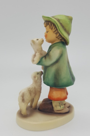 Hummel beeldje 'Schäferbub / Shepherd's Boy'
