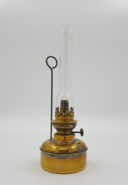 19e eeuwse petroleumlamp