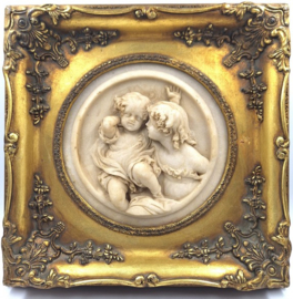 Composiet reliëf cherubijnen