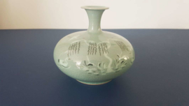 Koreaans celadon vaasje