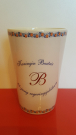 Beker ter ere van regeringsjubileum Beatrix