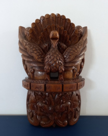 Houten lepelrek met pauw