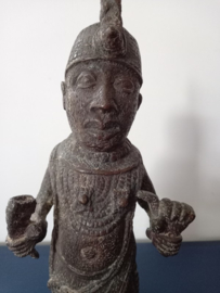 Bronzen krijger uit Benin