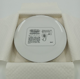 Bord van Royal Porcelain Factory Berlin