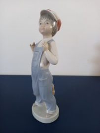 Lladro jongetje met accordeon