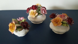 3 Royal Albert porseleinen bloemstukjes