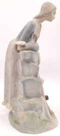 Lladro Nao - Meisje bij fontein