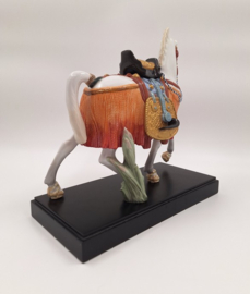 Lladro Kazari Uma, The white horse of hope #8577
