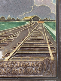Cloisonné tegeltje 'Verzet Voor Vaderland'