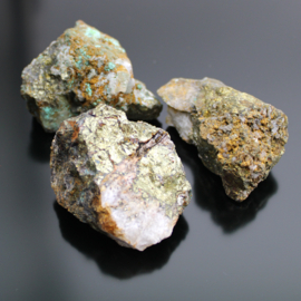 Mineraal Chalcopyriet – Inzichtgevend & Versterkt Intuïtie – 3 tot 5 cm