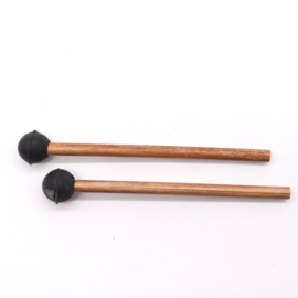 Medium Stalen Tong Geluksdrumss Om Rood - 22x16cm
