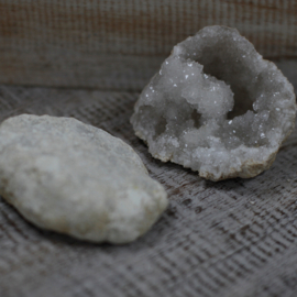 Calciet Geodes Ongeopend - 6 Tot 9cm