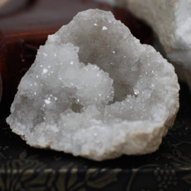 Calciet Geodes Ongeopend - 6 Tot 9cm