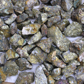 Mineraal Chalcopyriet – Inzichtgevend & Versterkt Intuïtie – 3 tot 5 cm