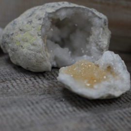 Calciet Geodes Geopend - 10 Tot 12 cm