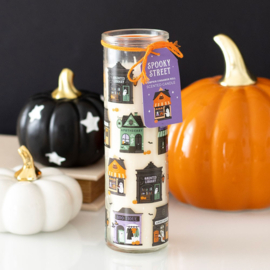 Geurkaars Tube - Spooky Street Pumpkin Cinnamon Roll