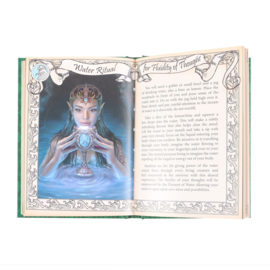 Boek  - Elemental Magic by Anne Stokes & John Woodward (AS)