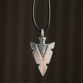 Ketting - Arrowhead of Strength