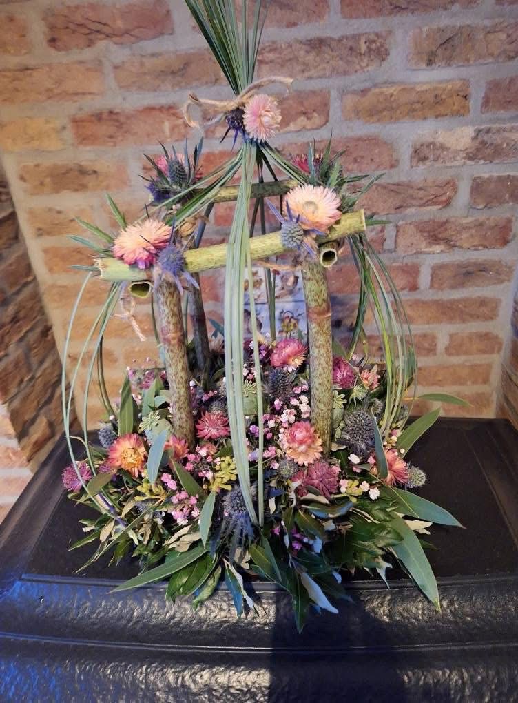 Iedere derde donderdag  van de maand bloemschikken met verse snijbloemen