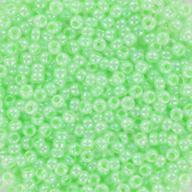 Miyuki 11-520 ceylon mint green