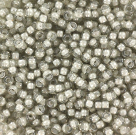 Miyuki 11-2268 Fancy lined Moonstone