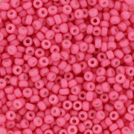 Miyuki 11-2045 Miyuki dyed bright pink