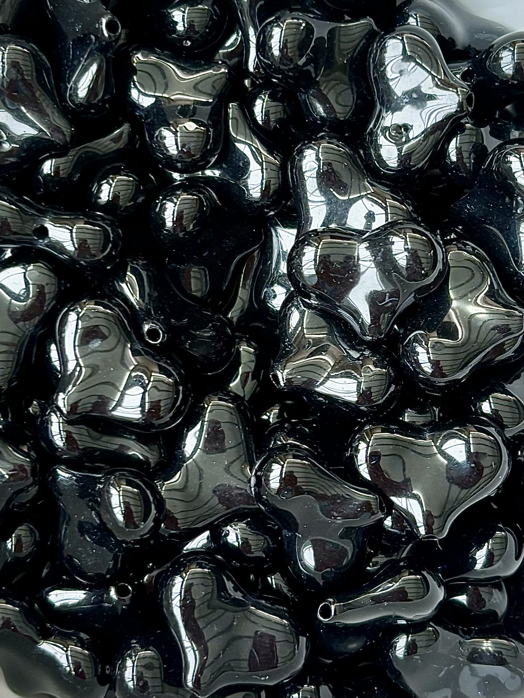 Acryl kralen hart zwart 100 gram