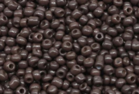 Rocailles 4mm dark brown