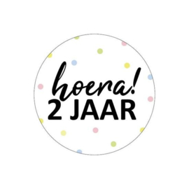 Sticker: Hoera! 2 jaar