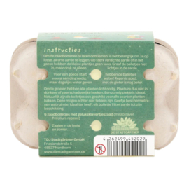 Klavertjes in eierdoosje:  Veel geluk