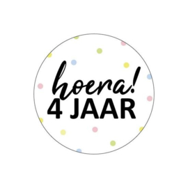 Sticker: Hoera! 4 jaar