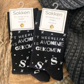 Sokken:  't heerlijk avondje is gekomen (maat: 40-45)