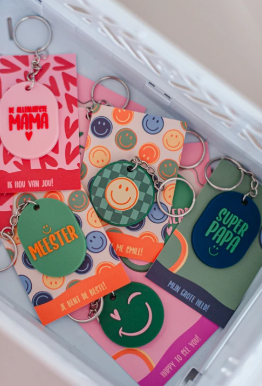 Sleutelhanger rond: Smiley + hart