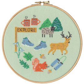 Borduurpakket Bothy Treads - Sew Easy: Explore (voor beginners)
