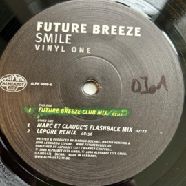 Future Breeze – Smile