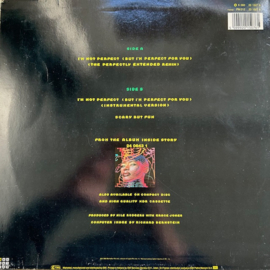 Grace Jones – I'm Not Perfect (But I'm Perfect For You) (12" Remix)