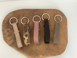 sleutelhanger leer
