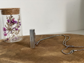 bar necklace