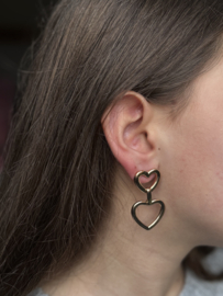 Statement oorbel double hearts