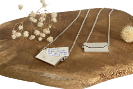Secret letter ketting