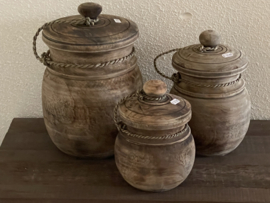 Houten kruik met deksel en touw M