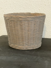 gevlochten pottery pot