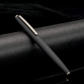 Hongdian  Black Samurai  Mark II , 517D Matte Black Fountain Pen Fine Nib  +Tin Box