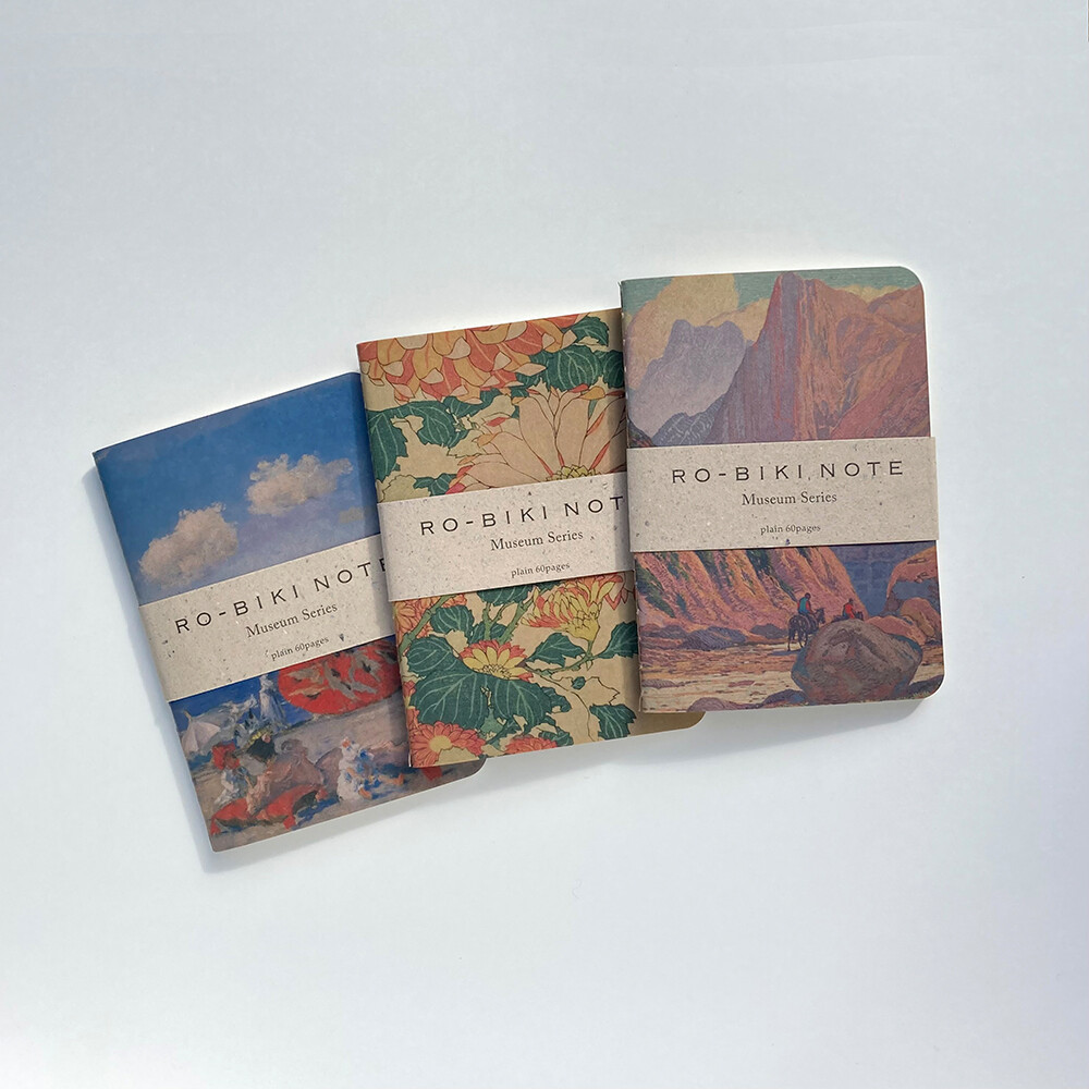 Yamamoto Ro-Biki Dotted Notebook Museum Series “Kiku Chrysanthemums and Bee" # GA047