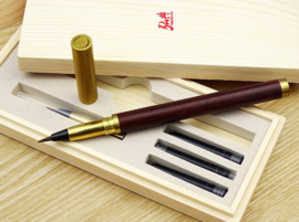 HongDian #  1808 Calligraphy Brush Pen, Red Sandalwood, Brass Cap  + Converter in Luxury Gift Box