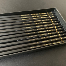 Set van 12 Superb Zwarte Potloden