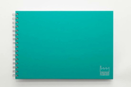 Handlettering / Schetsboek A4, 120 g/m² Dotted Wit Papier. Kleur omslag: Groen